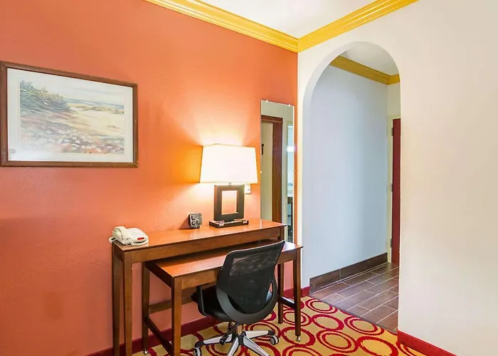 Quality Suites